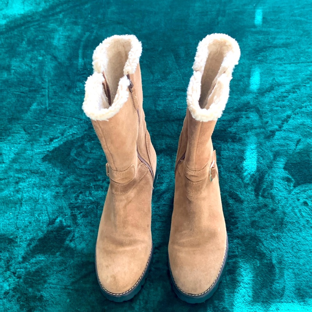 TALBOTS Tan Mid Calf Winter Boots with Fleece Lining